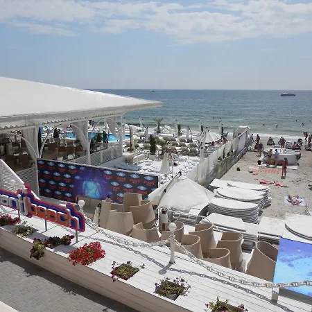 аркадия студия с балконом частичный вид моря первая линия от моря Lejlighed *