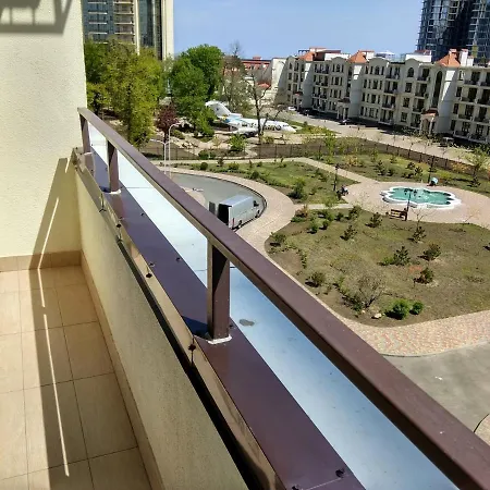 аркадия студия с балконом частичный вид моря первая линия от моря *