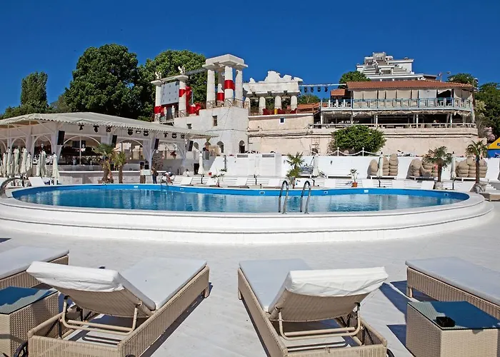 аркадия студия с балконом частичный вид моря первая линия от моря Apartament Odessa