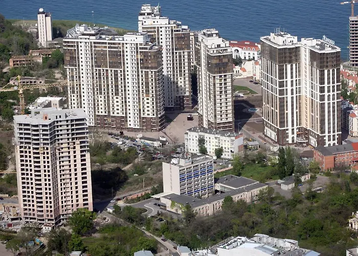 аркадия студия с балконом частичный вид моря первая линия от моря *