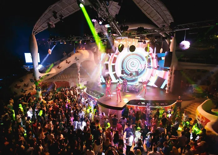 аркадия студия с балконом частичный вид моря первая линия от моря Appartement Odessa