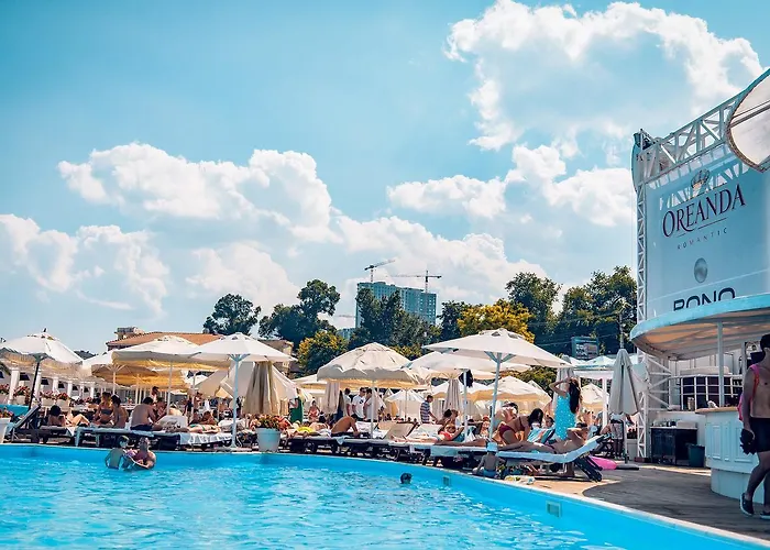 аркадия студия с балконом частичный вид моря первая линия от моря Apartament *